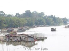 วีถีชีวิตบนสายน้ำ เอกลักษณ์ของชาวจังหวัดอุทียธานี