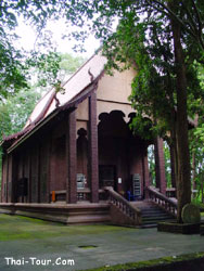 วิหารหน้าวัด