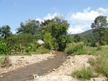 ทางไปน้ำตกแม่เย็น