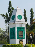 อนุสรณ์ผู้เสียสละบนทางหลวง