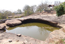 สระหงษ์