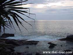 พระอาทิตย์ตกหลักเกาะสี่