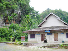 วิหาร พระประธาน