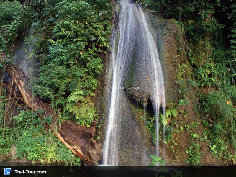 น้ำตกแม่กาษา