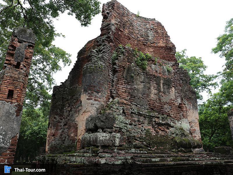 วัดพระสี่อริยาบถ