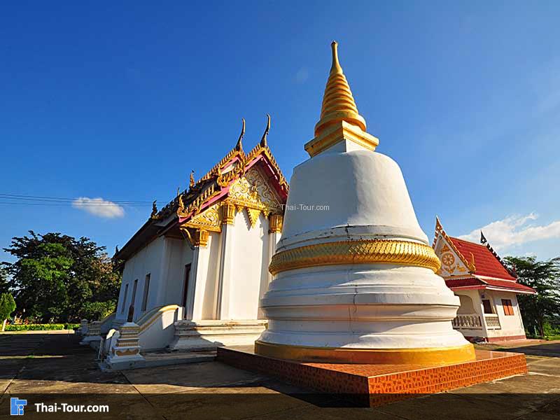 โบราณสถานในเขตเมืองเก่า