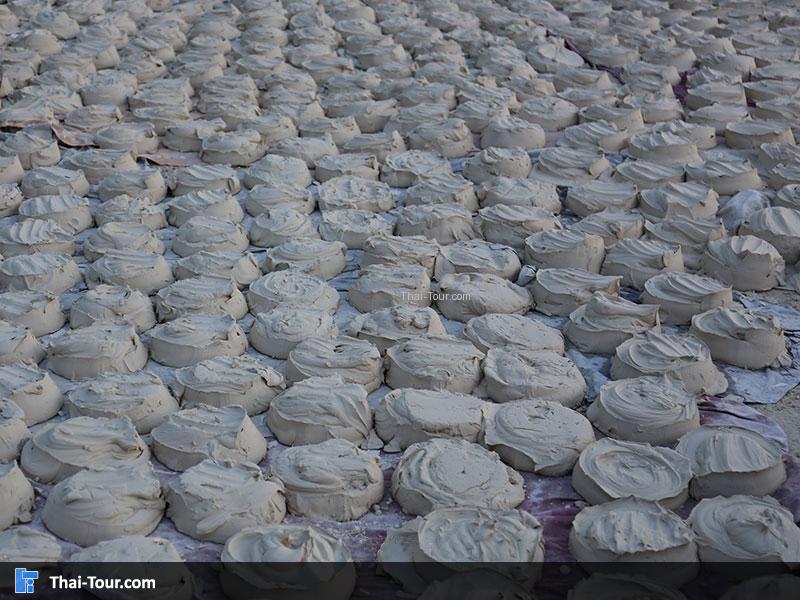 หมู่บ้านดินสอพอง