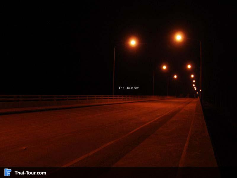 สะพานข้ามแม่น้ำเหืองไทย-ลาว