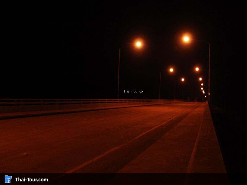 สะพานข้ามแม่น้ำเหืองไทย-ลาว