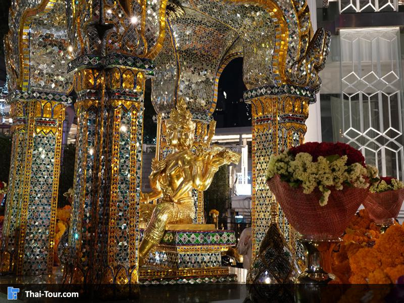 ศาลท่านท้าวมหาพรหม