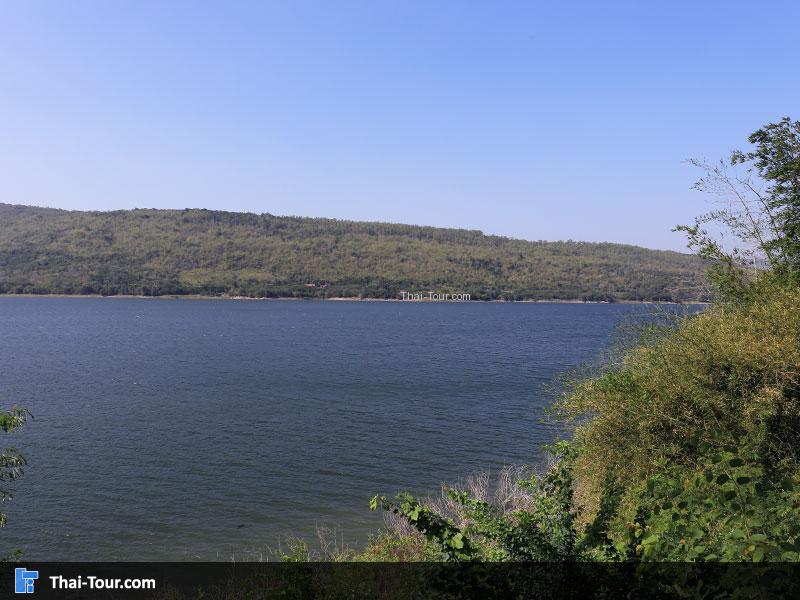 เขื่อนลำตะคอง