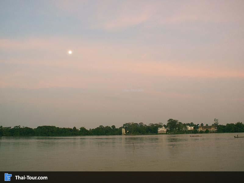 แก่งสะพือ