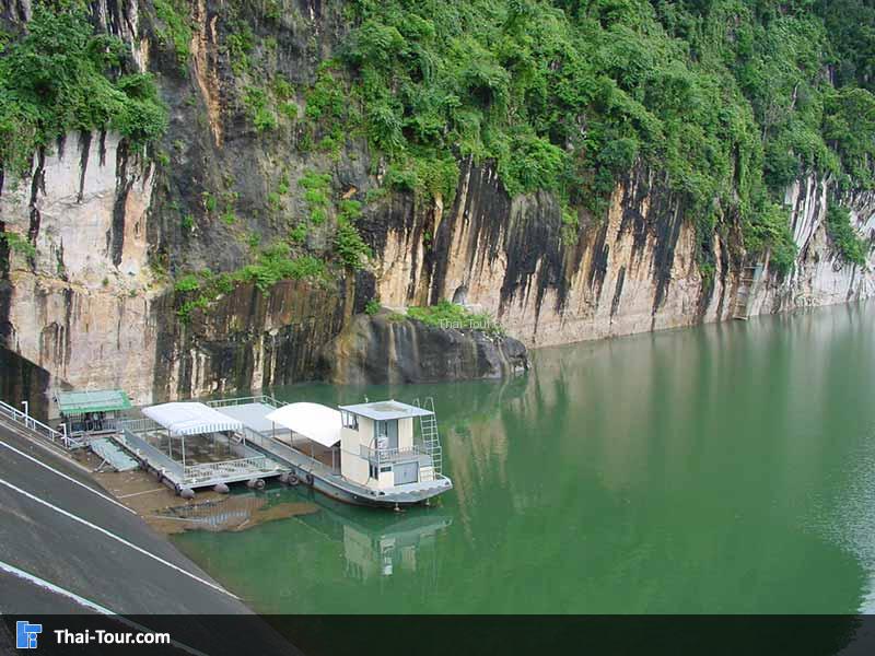 เขื่อนเขาแหลม