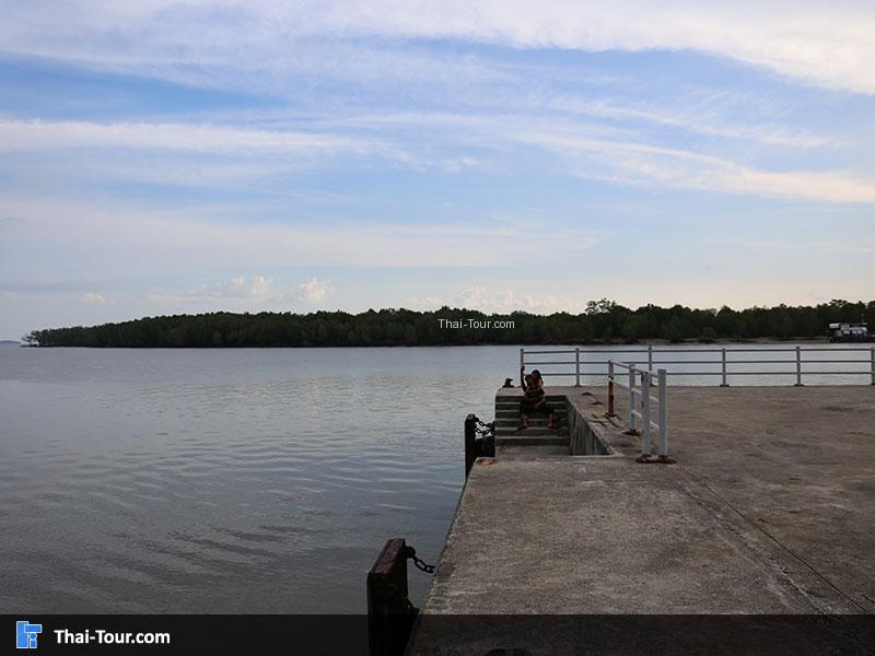 ท่าเรือตำมะลัง