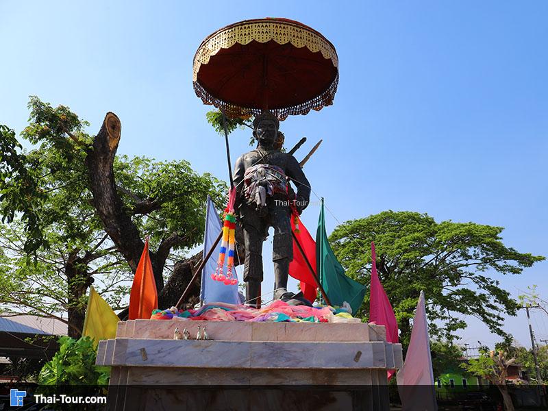 อนุสาวรีย์เจ้าพ่อทิพย์ช้าง