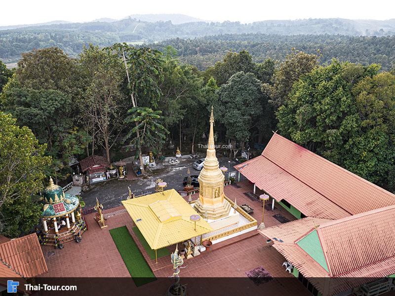 วัดพระธาตุจอมหมอกแก้ว