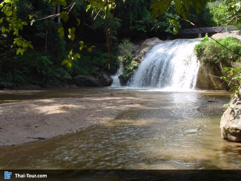 น้ำตกแม่สา