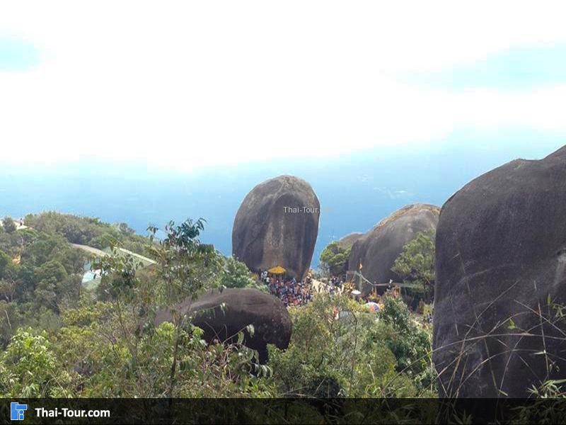 ยอดเขาพระบาท