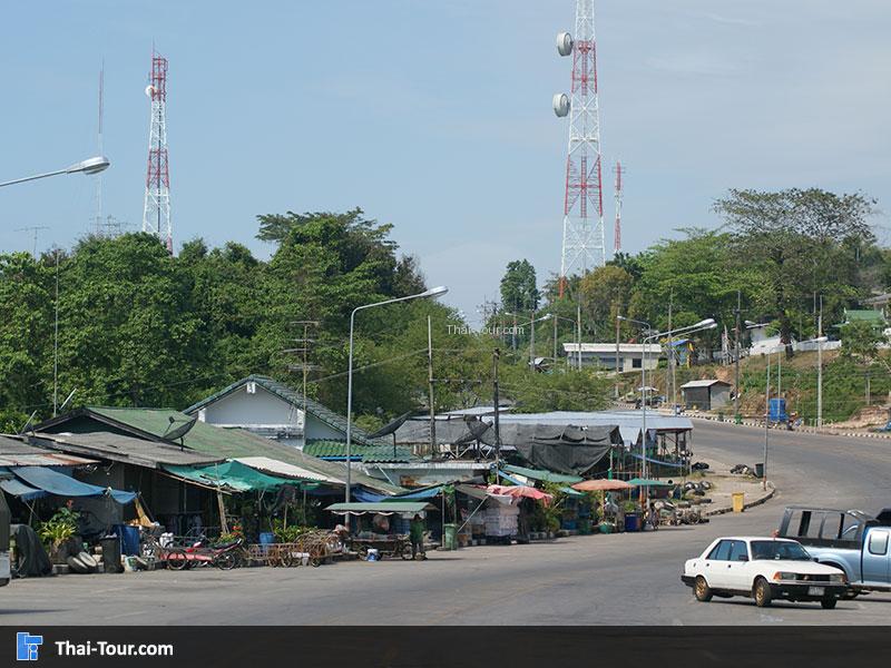 บ้านหาดเล็ก