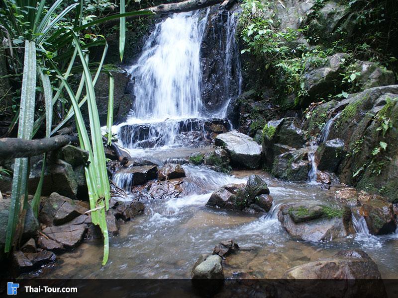 น้ำตกโตนไทร