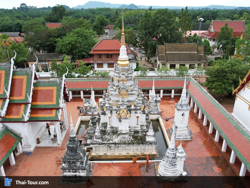 วัดพระบรมธาตุไชยาราชวรวิหาร