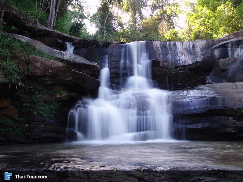 น้ำตกวังตาด