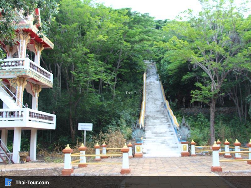 วัดเขาดีสลัก