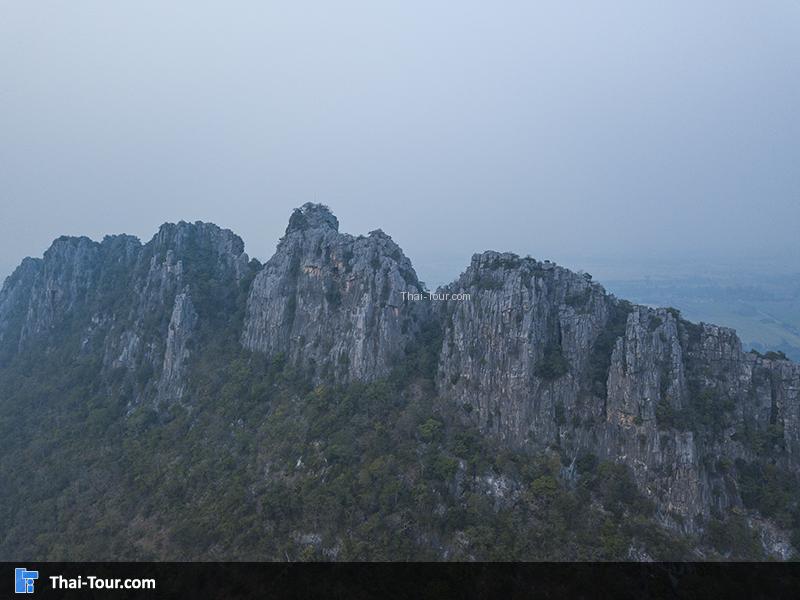 เขาหนอ-เขาแก้ว