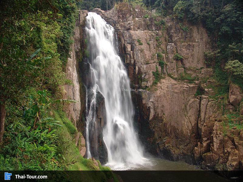 น้ำตกเหวนรก