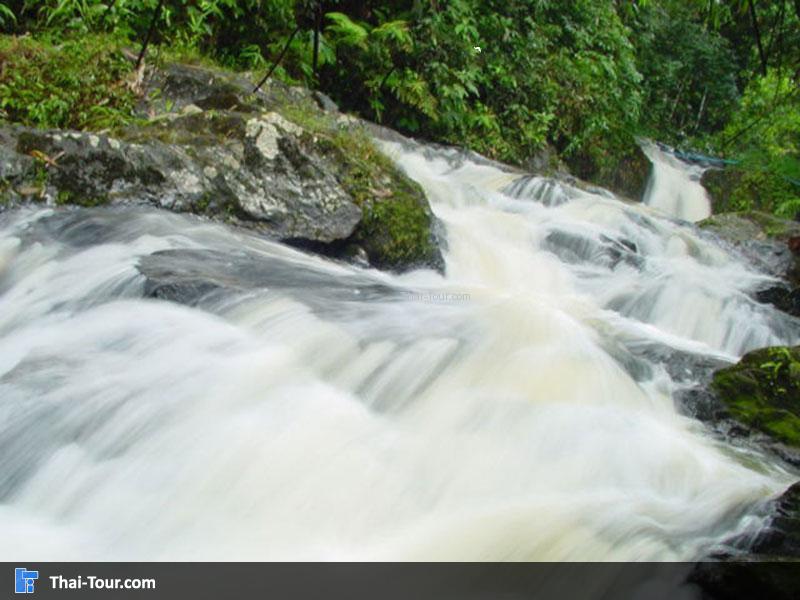 น้ำตกบกกราย