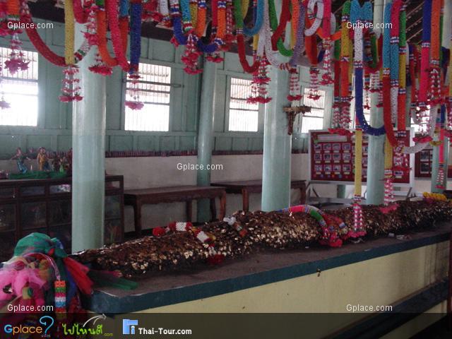 เสาร้องไห้