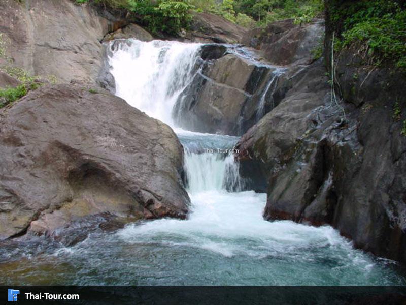 น้ำตกธารมะยม