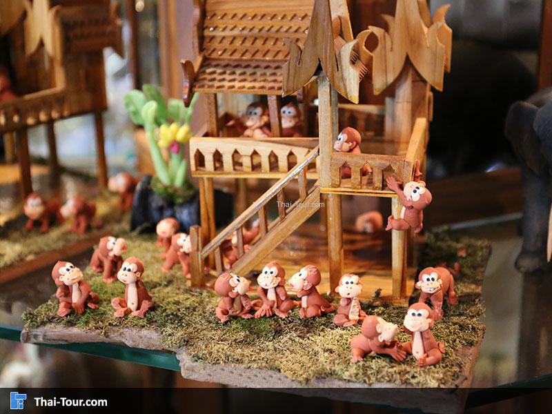 บ้านท่ากระยาง (หล่อรูปโลหะและดินสอพอง)