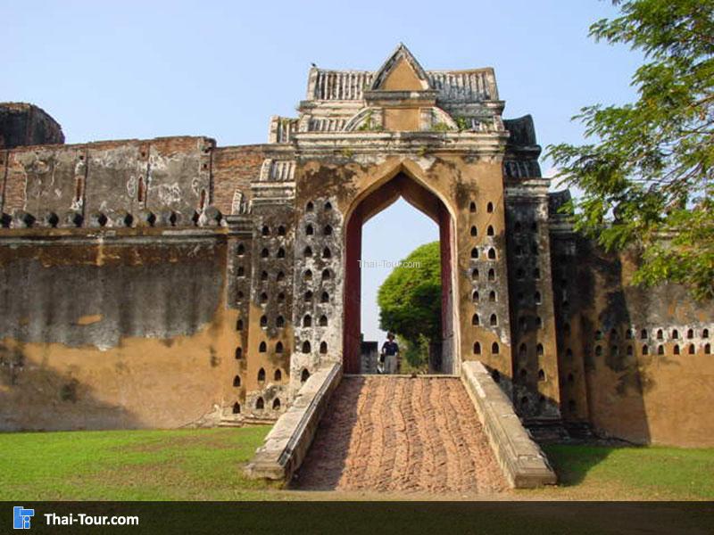 พระนารายณ์ราชนิเวศน์