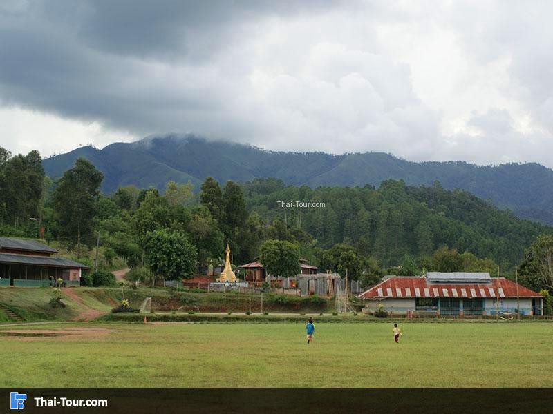 หมู่บ้านรวมไทย