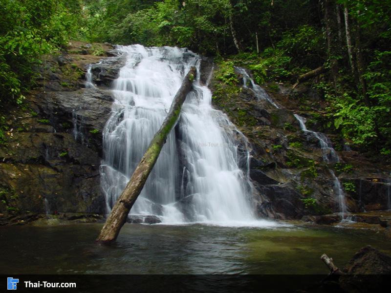 น้ำตกโตนช่องฟ้า