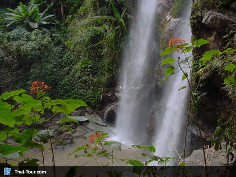 น้ำตกหมอกฟ้า