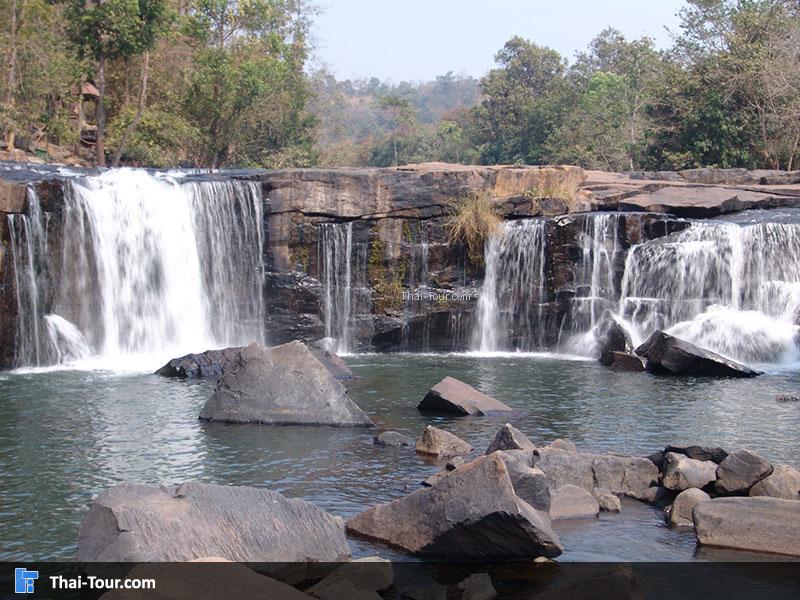 น้ำตกและอุทยานแห่งชาติตาดโตน