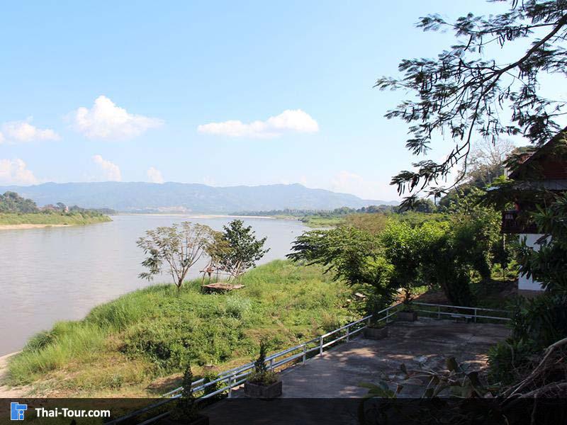 หาดจับปลาบึก