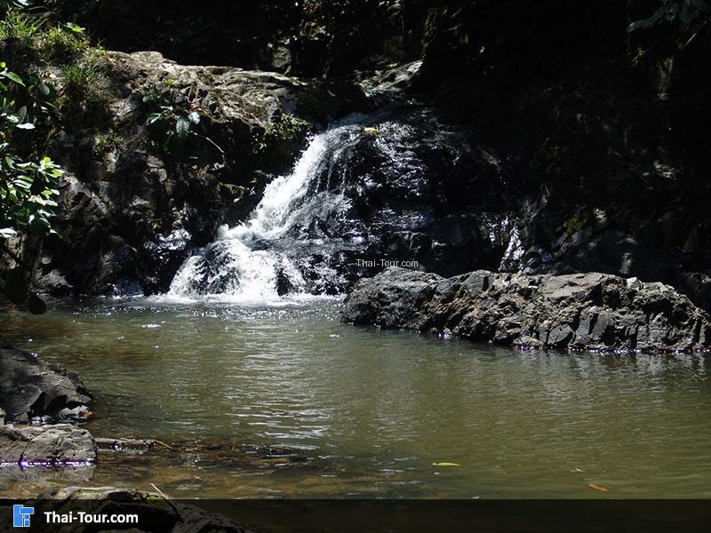 น้ำตกรามัญ