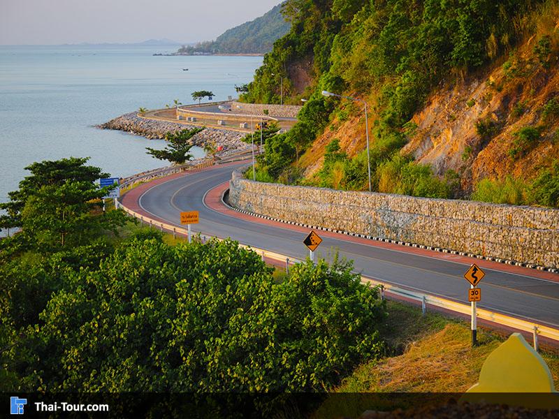 จุดชมวิวเนินนางพญา