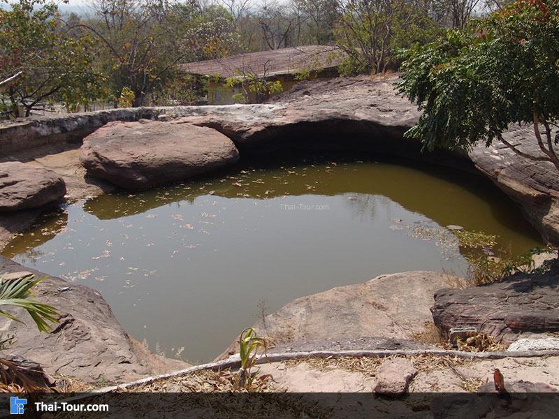 สระหงษ์