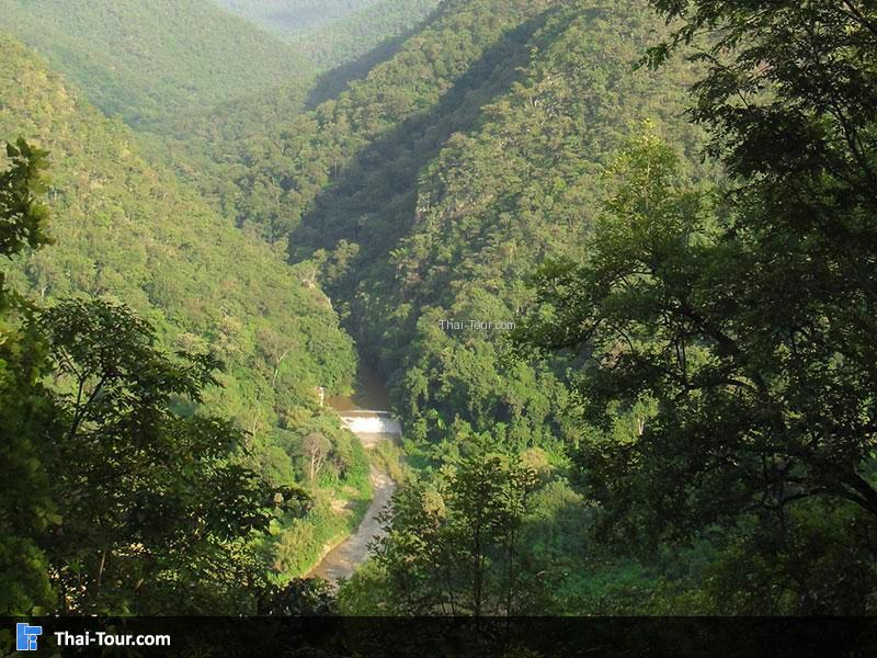 เขื่อนผลิตไฟฟ้าพลังน้ำผาบ่อง