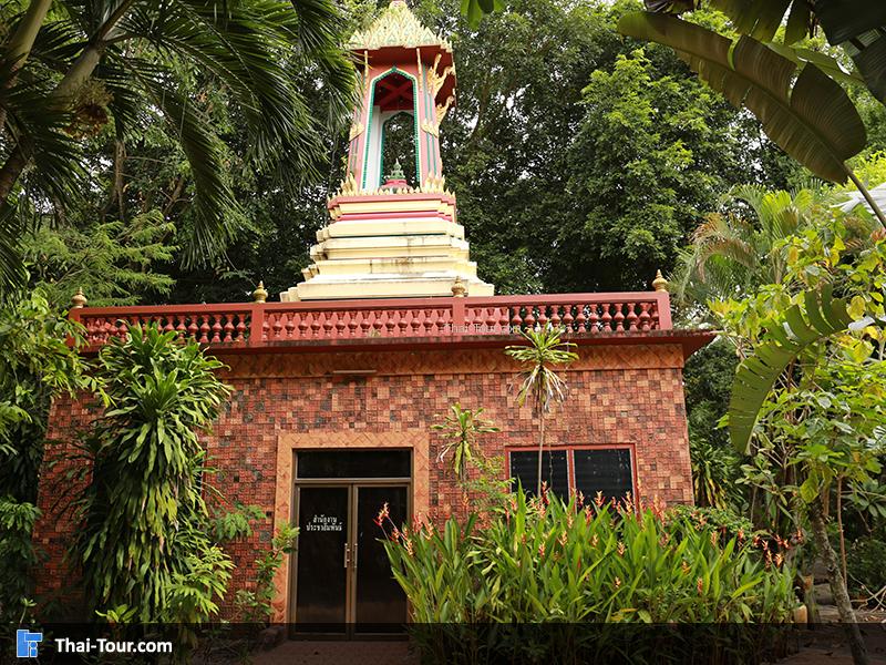 วัดชุมแสงศรีวนาราม