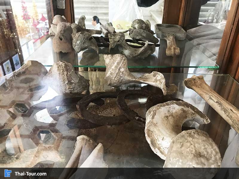 ของเก่ามาพร้อมศาลฯ