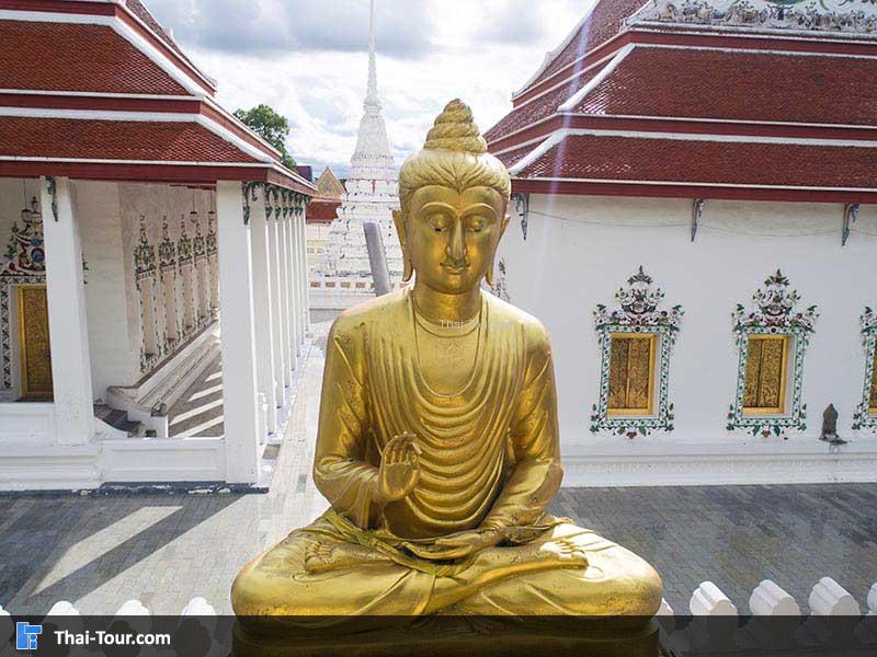 พระประทานของวัดไพชยนต์พลเสพย์ราชวรวิหาร