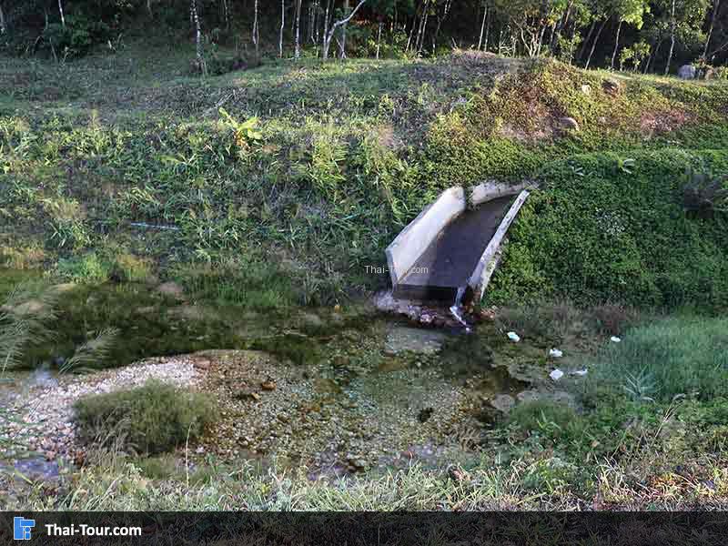 แอ่งน้ำเล็กๆๆ น้ำใสมาก