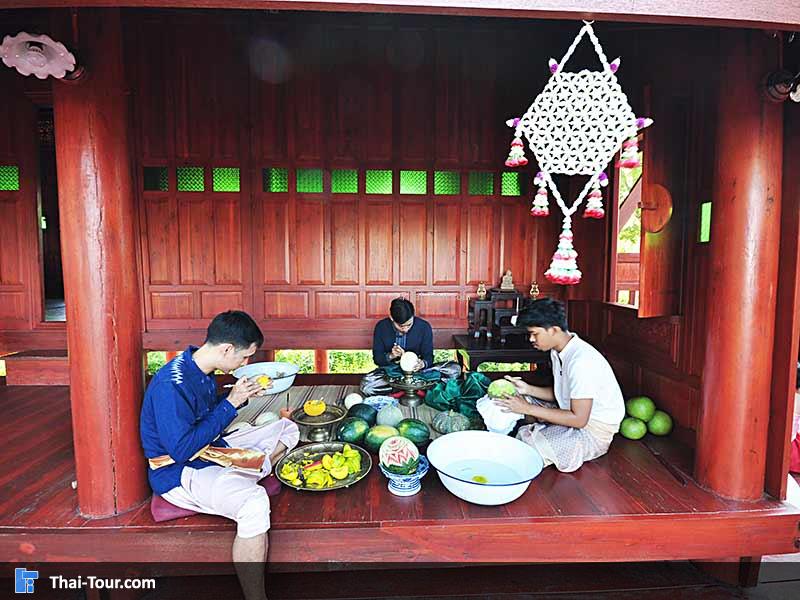 ร้อยมาลัย