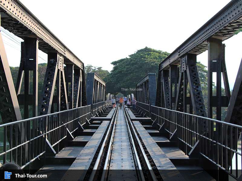 บรรยากาศ สะพานข้ามแม่น้ำแคว