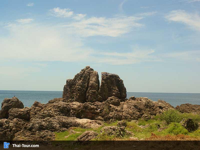 วิวเกาะด้านหน้า อ่าวหัวพิน